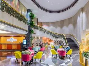 Greenery Hotel - Image 4