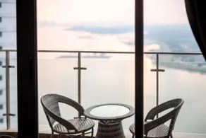 Chic 3BR in Danga Bay with Water Views & Parking - Image 4
