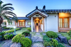 Harbag Hanok Village - Image 3