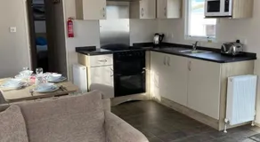 Lizard ,Mullion holiday caravan - Image 2