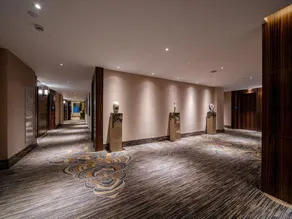 JunXing Hotel - Image 2