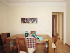 Classbedroom Park Güell Apartment - Image 3