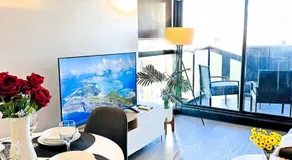 ADEK Apartment North Melb-Stylish 2BR Apartment with Pool, Gym & Parking - Image 2