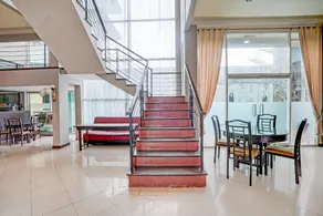 Dancenter Hotel Surya Palace - Image 4