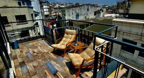 Golden Arrow Hotel - Image 2
