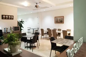 The Garden Hotel - Image 3