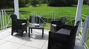"Lake & Mountain" Summer House - Image 5