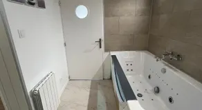 La Petite Cabine de Plage - Image 4