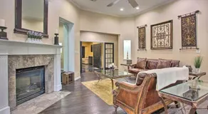 Heated Pool, Pool Table, Hot Tub, Home Theatre, Guest House, Basketball Court, Sleeps-20 - Image 3