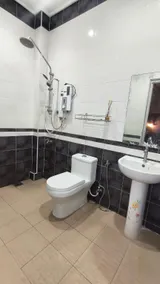 R & R Homestay Taman Yayasan - Image 2