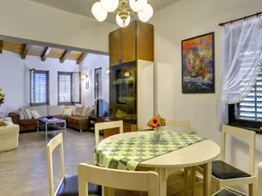 Holiday Home Liznjan near Beach  Pool - Image 3
