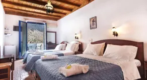 Daskalogiannis Hotel - Image 2