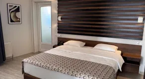 Aventus Hotel - Image 2