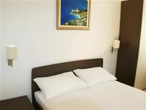 Villa Keti apartments Pool & Wellness - Image 2