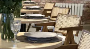 Jansyn Hotel Restaurant - Image 5