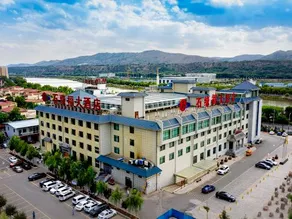 Shiyuanfu Hotel - Image 4