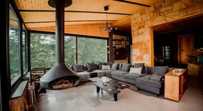 Cedar Scent Guesthouse - Image 3