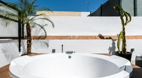 Pj Terraza Privada Bañera exterior junto Catedral - Image 4
