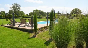 Gite & Chambre d'hotes ClosSaintJoseph - Jacuzzi, Sauna & Piscine ext chauffée - Image 4
