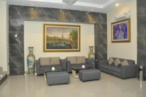 AMS PENTHOUSE - Image 4