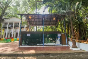 Hotel O Eden Garden - Image 4