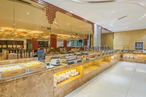 Yantai Central Hotel - Image 5