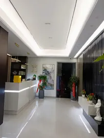 Yishang Theme Hotel - Image 4