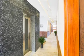 Hotel O Knights Inn - Image 3