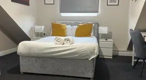 Comfortable Stay - LB Ave - Image 3