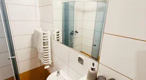 VILLA BESKIDY Jezioro Zywieckie POKOJE Z LAZIENKA KLIMATYZACJA TV WIFI - Image 2