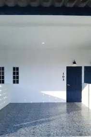 CALM RESORT - Image 3