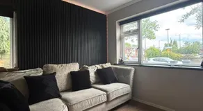 Stunning 2 Bed Flat With Games Table BHX NEC - Image 2