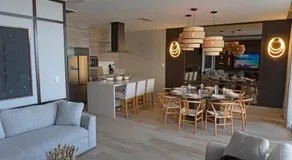 Beachfront apartment - Image 5