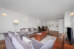 Premium serviced apartment - Image 2