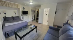 Downtown Juneau Gold Street Inn - Image 2