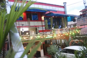 Hotel Kailash Mansarobar Banquet and Restaurant - Image 2