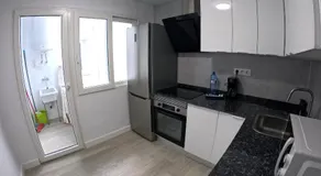 Apartamentos La Encarnación V-VI cerca del mar - Image 2