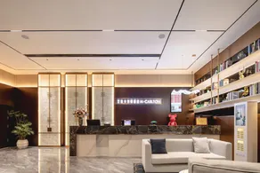 Marriott Carlton Hotel (Olympic Center Hotel) - Image 3