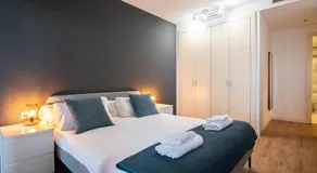 Seafront suite with terrace - Image 2