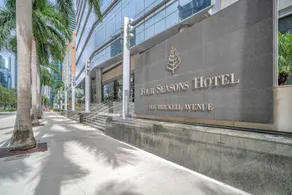 Four Seasons Hotel Miami Luxury Two Bedroom City View Suite- Free Parking - Image 5