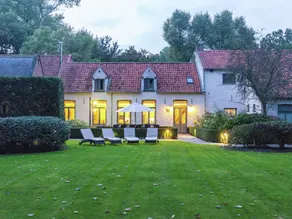 Authentic 18th century farmhouse with fireplace, located near Bruges - Image 2