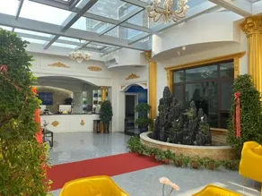 Yuzhong Huichen Business Hotel - Image 4