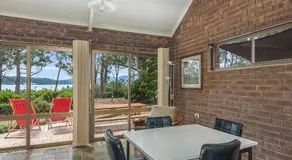 Bay Retreat Port Arthur - Image 2
