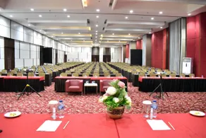 Lorin Sentul Hotel - Image 3