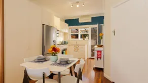 Cozy home near Swan River-10 mins to Perth City - Image 3
