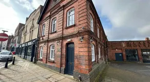 The Royal Keep Hotel in Dudley - Image 3