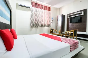 OYO 60255 Hotel Mayur - Image 3