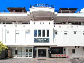 Gading Guest House - Image 5