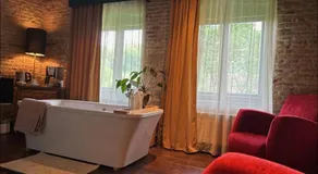 Bed & Wine Transylvania - Image 2