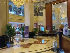 Fuling Hotel - Image 3